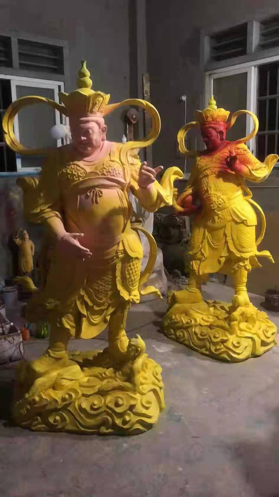 万彩网2816四大天王贴金缘起
