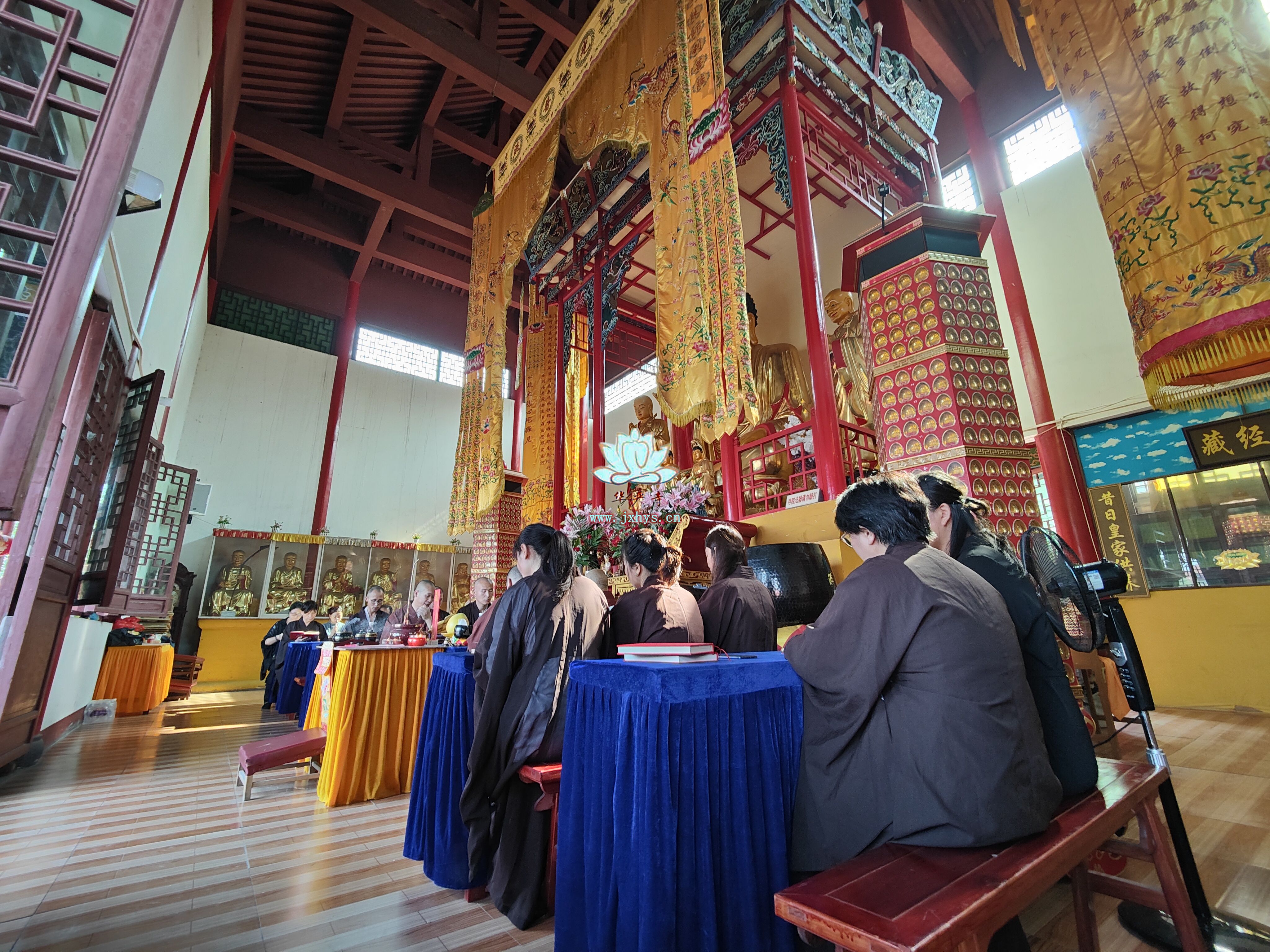 万彩网2816七月三十日地藏王菩萨圣诞法会圆满