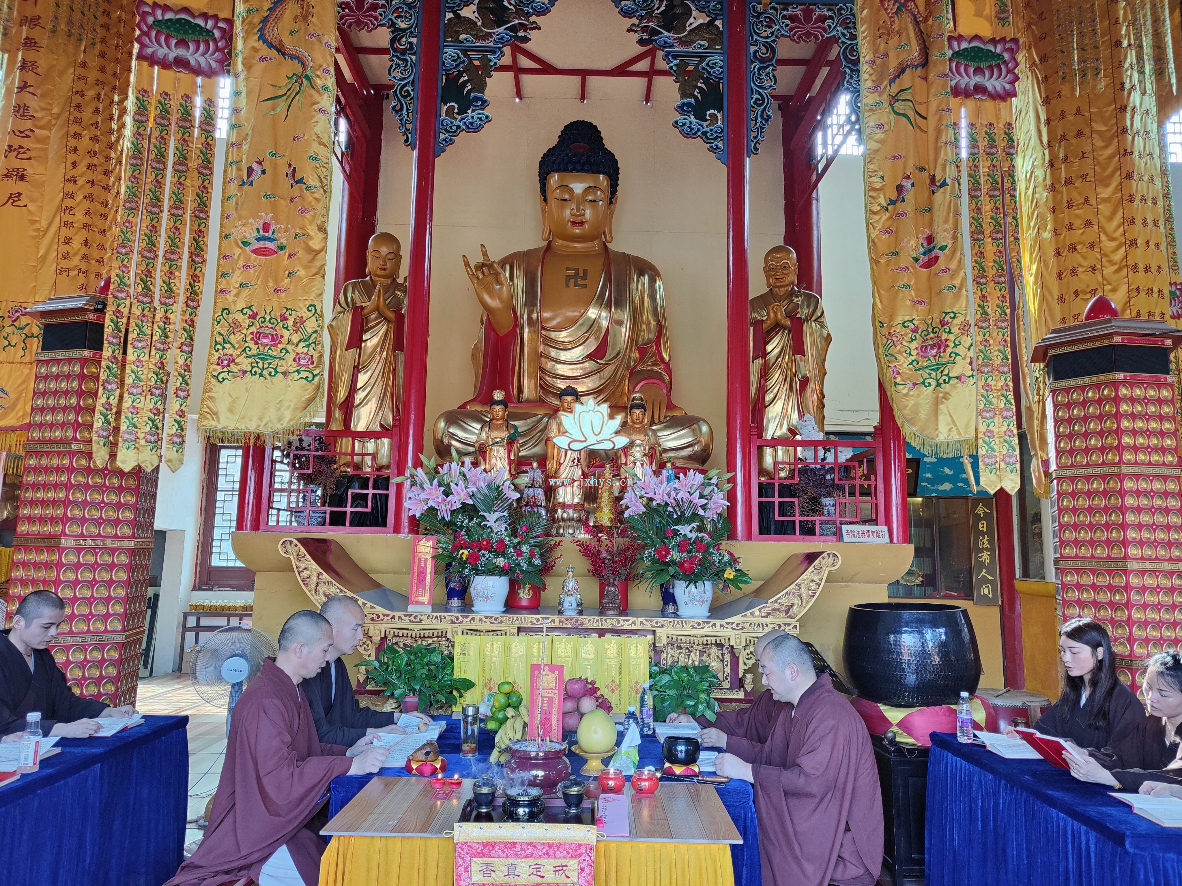 万彩网2816七月三十日地藏王菩萨圣诞法会圆满
